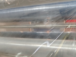 Rollos de Película de PVC Transparente, Impermeable, Suave, Azul, de Bajo Precio y Buena Calidad, Diseño Personalizado, Plástico Colorido - Product Image 2