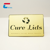 Cartes de visite personnalisées de luxe en acier inoxydable plaqué nickel noir gravées avec forme personnalisée et impression UV