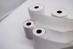 Papier duplex thermique brillant <span class=keywords><strong>de</strong></span> qualité supérieure, épais, anti-ondulation, enduit <span class=keywords><strong>de</strong></span> <span class=keywords><strong>cire</strong></span>, double face, en rouleau, pour utilisation avec les systèmes <span class=keywords><strong>de</strong></span> point <span class=keywords><strong>de</strong></span> vente (POS), couleur personnalisée - Product Image 4