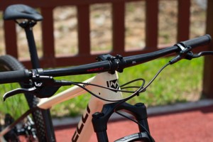 MCELO EXO <span class=keywords><strong>2</strong></span> 29ER Bicicletta da Montagna XC in Carbonio, Hardtail, Confortevole, 12 Velocità, Freni a Disco Idraulici ROCKSHOX JUDY, Pedali Standard - Product Image 5