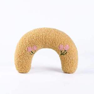 HIPHOPPET Oreiller en forme de U pour <span class=keywords><strong>chat</strong></span> Aide au sommeil et protection cervicale Lit doux pour animaux de compagnie pour chats Petits chiens <span class=keywords><strong>Coussin</strong></span> en peluche résistant aux morsures - Product Image 6