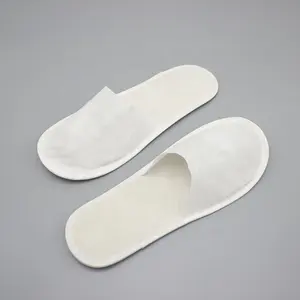 Factory Selling Disposable Hotel Environmental Slippers And Rich Category With A Large Supply Of Spot