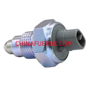 Interruptor de Luz de Reversa Toyota 84210-12040 para 4Runner FJ Cruiser, Pieza de Repuesto - Product Image 2
