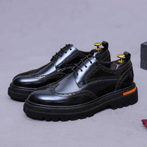 Derby personnalisé en cuir véritable de vachette poli brillant, embossé, à talon carré, léger, à semelle épaisse et antidérapante - Product Image 5