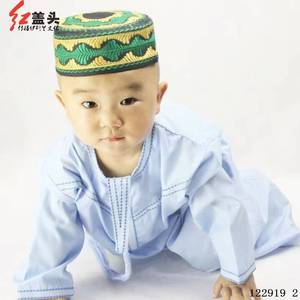 Túnica Tradicional Musulmana con Cuello Redondo para Niños, Estilo Árabe con Bolsillos Infantiles - Product Image 2