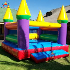 Structure gonflable colorée et écologique avec couleurs personnalisables et garantie de 3 ans pour les fêtes en plein air, enfants et adultes - Product Image 3