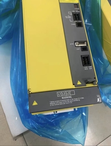 Servomoteur FANUC αiPS 45HV AC56-8150-H045 200-240V 50/60Hz pour machine CNC, équipement industriel, fabrication japonaise - Product Image 1