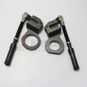 1 jeu 71.010.310 71.010.308 Support de tige de réglage SM102 CD102 Rouleau central stable pour accessoires de machine d'impression Pièces de rechange - Product Image 2