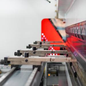 Mejor venta Smart 100Ton 3200MM S640 Sistema Metal Dobladora CNC Prensa de freno para chapa de acero - Product Image 4