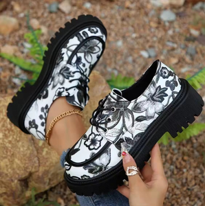 Vente en gros usine – Nouveauté été 2026 : Mocassins femme grande taille à enfiler, bout rond, semelle épaisse, décolleté bas - Product Image 4