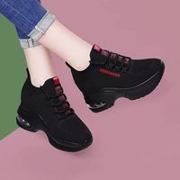 À la mode noir haute qualité 2025 printemps femmes maille baskets antidérapant chaussures de marche Polyester Fiber à lacets chaussures décontractées