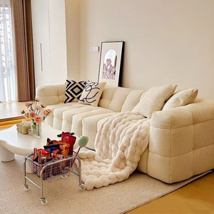 Canapé modulaire en bouclette trois places avec accoudoirs carrés et dossier fermé, mobilier de salon minimaliste blanc - Product Image 5