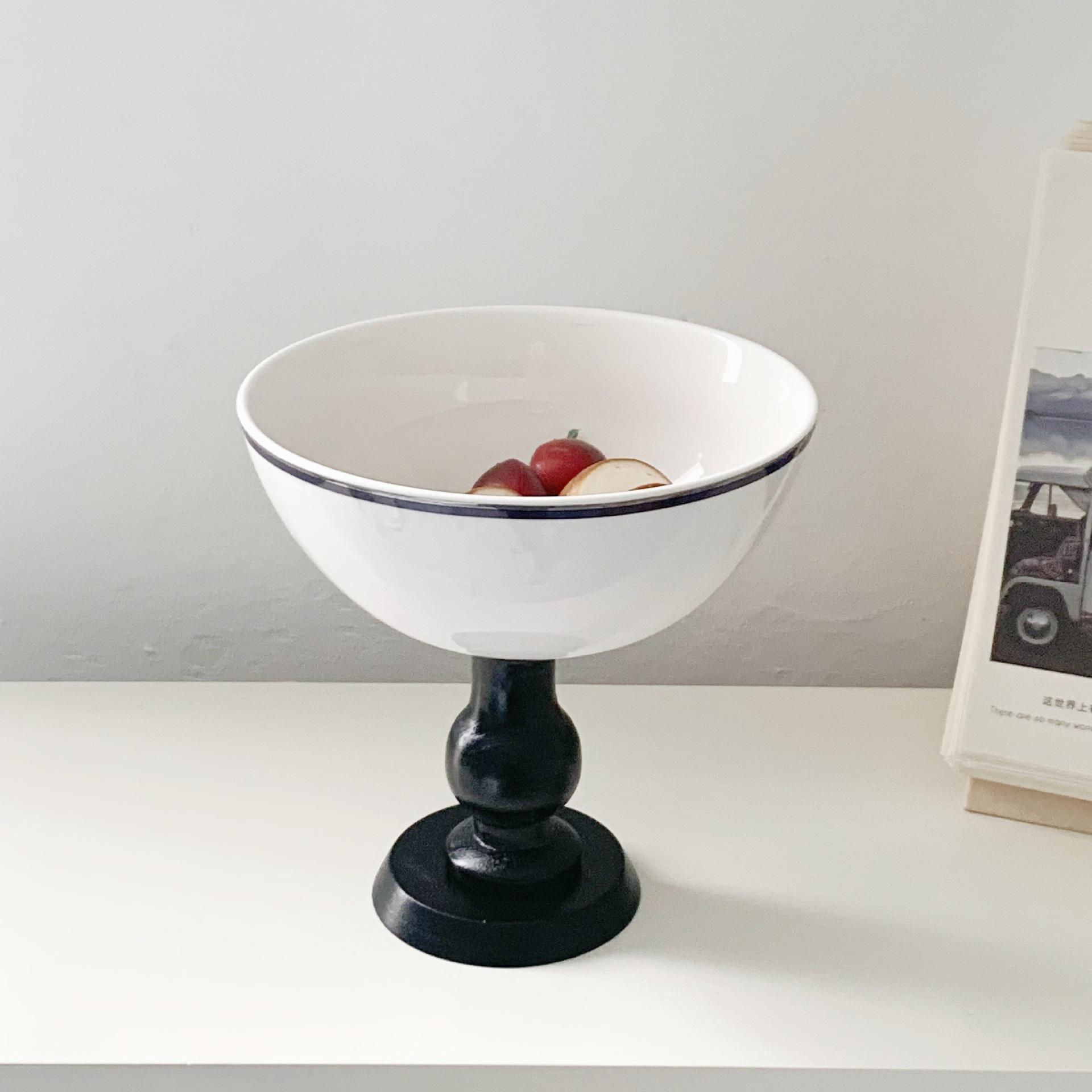 ไม้ขาสูงสีดำ