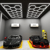 Lumière LED en forme de nid d'abeille hexagonal OEM ODM, luminaire de plafond personnalisé pour atelier, salle de sport, salon de coiffure, garage