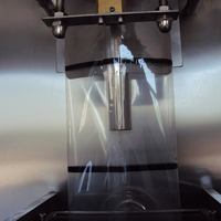 Machine d'emballage automatique de sachets liquides alimentés par moteur KOEN SJ-2000 pour le remplissage et la fermeture de boissons et d'aliments en plastique