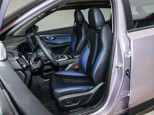 GAC Trumpchi GS3 EMZOOM-1.5T Turbo SUV compact, conduite à gauche, L2 ADAS, grand stock, livraison <span class=keywords><strong>rapide</strong></span>, trajets urbains, escapades de week-end - Product Image 4