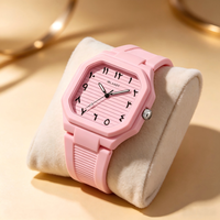Montre-bracelet carrée rose mignonne pour femme, bracelet en silicone confortable, montre à quartz décontractée pour un usage quotidien