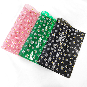 Película transparente de <span class=keywords><strong>PVC</strong></span> a prueba de agua para hacer cubierta de carpeta, impresión Digital de margaritas de 0,4mm, flor - Product Image 4