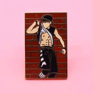 Pin de solapa personalizado Dyle de epoxi negro transparente, insignia de aleación de zinc, pin de esmalte duro de moda Kpop, económico - Product Image 3