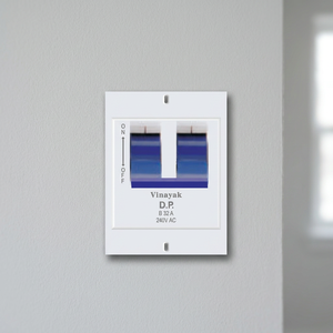 เบรกเกอร์ทองแดงแบบสองขั้ว 10-32A พร้อมมาตรฐาน IP67 สำหรับแรงดันสูง - Product Image 3