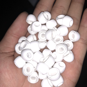 Silicone souple noir blanc pour Airpod <span class=keywords><strong>Pro</strong></span> <span class=keywords><strong>2</strong></span> <span class=keywords><strong>embouts</strong></span> couverture <span class=keywords><strong>embouts</strong></span> d'oreille de remplacement en Silicone pour <span class=keywords><strong>AirPods</strong></span> <span class=keywords><strong>Pro</strong></span> 1 <span class=keywords><strong>embouts</strong></span> d'oreille - Product Image 2