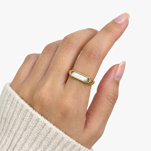Natural Gemstone Black Onyx Gold Plated <b>Signet</b> <b>Ring</b>, Modern Minimalist Gemstone Band Wholesale Suppler Jewelry For <b>women</b> - Product Image 1