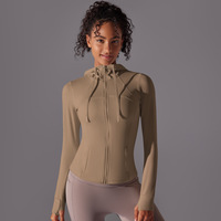 Veste de Yoga de sport serrée avec trou pour le pouce femmes grande taille respirant Stretch course cyclisme Fitness vestes