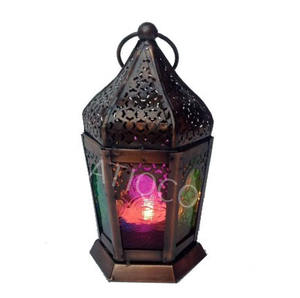 Estilo europeo Shabby Chic Metal Lantern Shabby Chic Material de hierro para patio al aire libre Decoración de Navidad Decoraciones de fiesta - Product Image 4