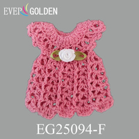 EG25094-F2 7.5X8CM nouveau bébé douche fille faveur fête décorations Souvenirs à la main Mini tricoté Crochet robe cadeau
