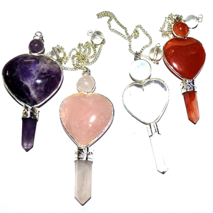 ลูกตุ้มแกะสลักรูปหัวใจจากอัญมณีผสมหลายชนิดจากกูร์กาฏ์ |   Rozrincrystals.com ออนไลน์ - Product Image 1