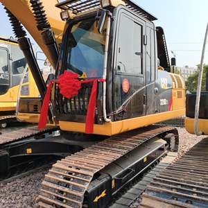 Excavatrice sur chenilles d'occasion CAT 320D 320d2 Caterpillar 33 tonnes, excavatrice Caterpillar 320 d'occasion - Product Image 3
