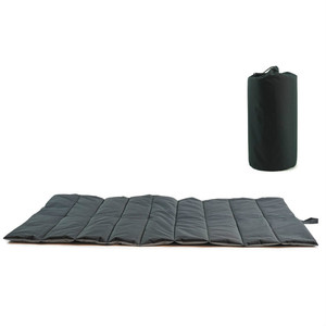 Waterproof Outdoor Pet Mat Foldable Floor Mat For Dog Travel Dirty Car Mat With Storage Bag