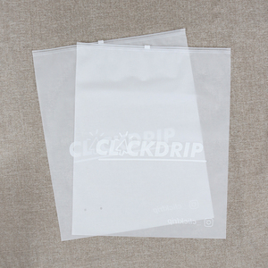 Heetverkopende bedrukte T-shirt verpakking, op maat gemaakte matglanzende ritssluitertas met logo, matglanzende ritssluitende plastic verpakkingszakken voor kleding - Product Image 5