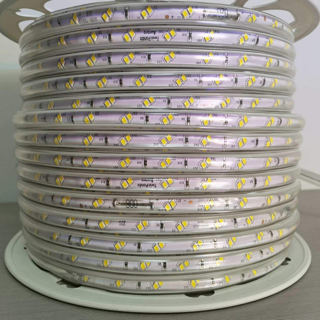 110V 220V USB IP68 PVC Single Color Double Row 72 LEDs Strip Outdoor Waterproof Lighting with Remote Control
