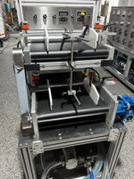 Machine de fabrication de patchs pour les yeux, équipement entièrement automatique pour la fabrication de masques en cristal, pièces