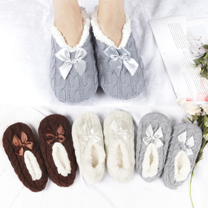 Usine Dames À L'intérieur Moelleux Plat Tapis Ballerine Maison Fourrure Pantoufles Chaussettes Femmes - Product Image 1