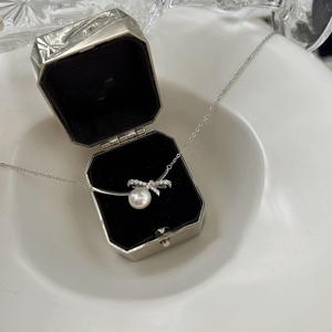 Collar de Alta Gama Estilo Hepburn para Mujer, Shijia, Lujo Ligero, Plata Natural Pura con Incrustaciones de Perlas de Circonio Triturado - Product Image 3