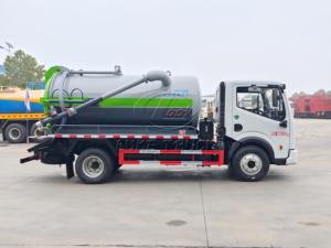 Dongfeng D6 5CBM Vacuum Truck Custom Export, Italian Jurop Vacuum Pump, Sewage Fecal Sludge Transport, China Factory Low Price - Product Image 2