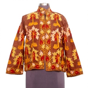 Veste en cotisse brodée de fleurs vintage, doublure rayée en coton, faite à la main, automne-hiver, respirante, séchage rapide, écologique - Product Image 1