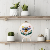 Nouveau bricolage fleur abeille Animal motif ensemble de broderie pour débutants Semi-fini à la main ensemble de broderie Textile artisanat Halloween