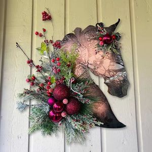 Noël Dressage Bois Tête De Cheval Guirlande De Noël Dressage En Bois Tête De Cheval <span class=keywords><strong>Porte</strong></span> Suspendu Guirlande Nouvel An <span class=keywords><strong>Décoration</strong></span> Extérieure - Product Image 2