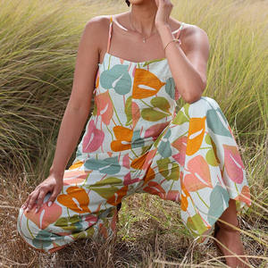 Mono holgado con estampado Aloha de diseño de alta calidad, personalizado OEM, transpirable, de rayón. - Product Image 2