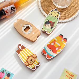 Sáng Tạo hiện đại mở chai bằng gỗ động vật nhỏ nhà bia mở phim hoạt hình tủ lạnh nam châm đồ uống trang trí đa chức năng - Product Image 1