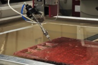 Machine de découpe à jet d'eau 3 axes de type portique pour la découpe de matériaux en pierre, usage industriel avec certification CE