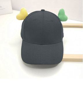 Casquette de baseball pour enfants, motif dessin animé, logo personnalisé en relief, coton doux, visière incurvée, réglable, pour promotion de marque et événements - Product Image 3