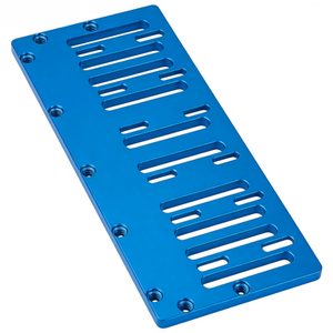 Panneau de ventilation et de dissipation thermique en acier inoxydable OEM usiné CNC pour la fixation de châssis d'équipements industriels - Product Image 3