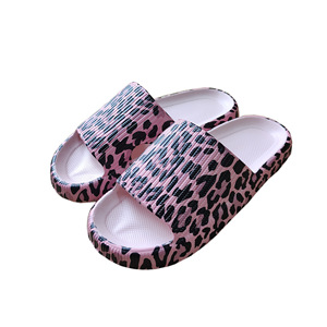 Nuevas sandalias elegantes e informales de verano, zapatos planos para exteriores, zapatos diarios sin cordones de talla grande, transpirables y antideslizantes - Product Image 5