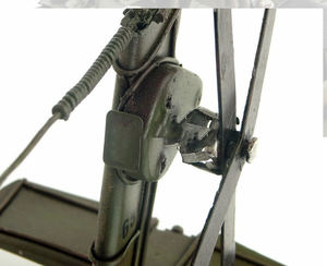 2021 populaire Offre Spéciale 1978 Apache armé hélicoptère antique artisanat décoration bar cyber café tôle de fer modèle d'avion <span class=keywords><strong>militaire</strong></span> - Product Image 4