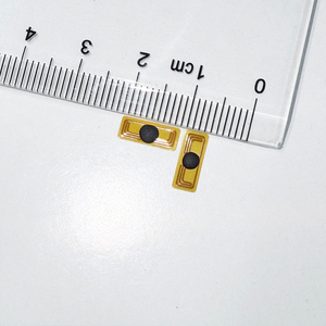 अल्ट्रा पतला उच्च तापमान एंटी-मेटल एफपीसी <span class=keywords><strong>rfid</strong></span> टैग मिनी चिप एनएफपीसी टैग - Product Image 4