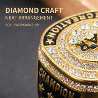 Bague de championnat personnalisée pour basketball, football, hockey – Bague de champion avec nom d'équipe, année, numéro et pierres latérales – Cadeau de récompense sportive
